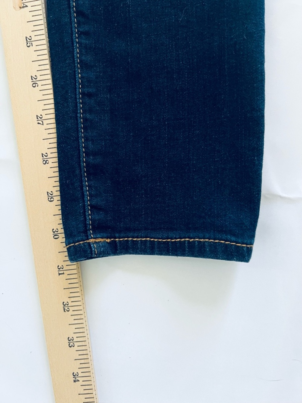 Abercrombie & Fitch Women’s 30 X 31 Dark Blue Skinny Stretch Denim Rocker - Picture 9 of 10